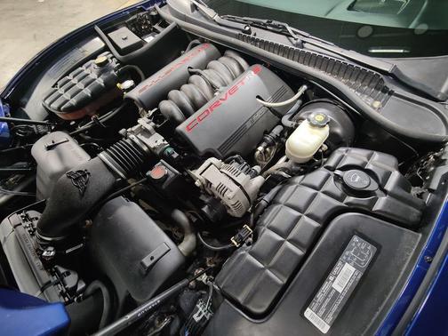 2003 Chevrolet Corvette Base