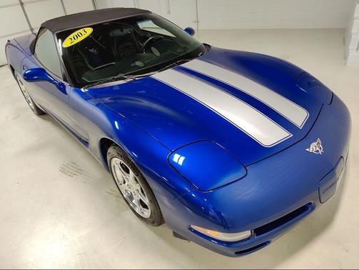 2003 Chevrolet Corvette Base