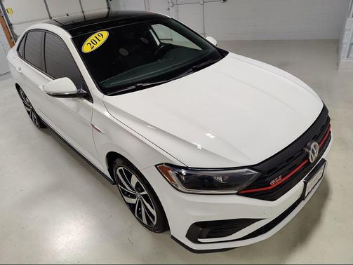 2019 Volkswagen Jetta GLI 2.0T Autobahn