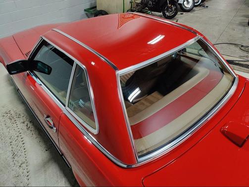 1986 Mercedes-Benz 560SL 2dr Convertible