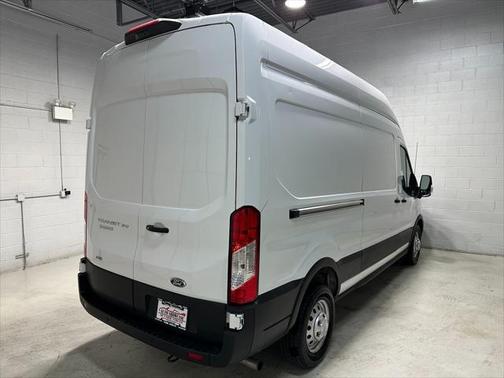 2022 Ford Transit-350 Base