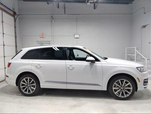 2017 Audi Q7 3.0T Premium