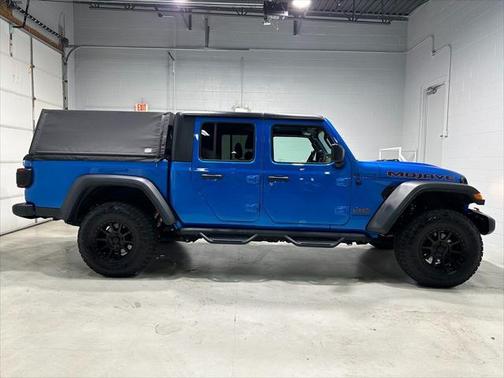 2022 Jeep Gladiator Mojave 4x4
