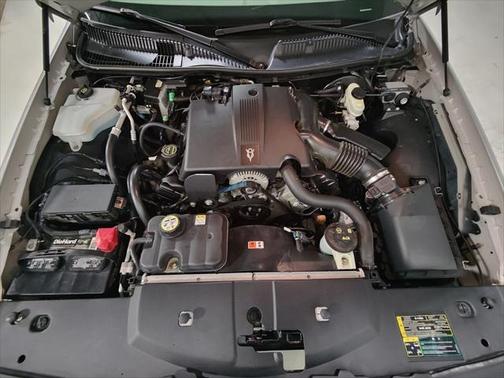 2004 Lincoln Town Car Ultimate