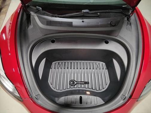 2020 Tesla Model 3 Performance