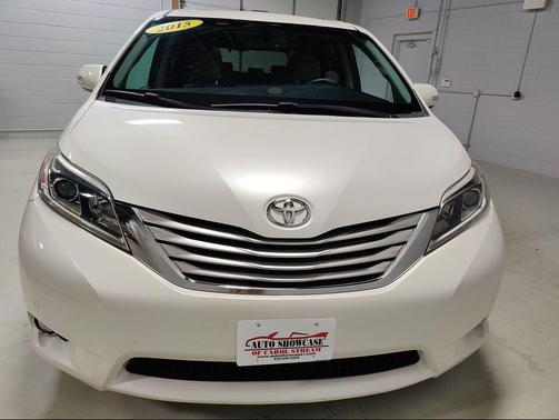 2015 Toyota Sienna XLE