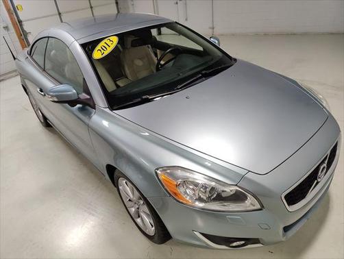 2013 Volvo C70 T5