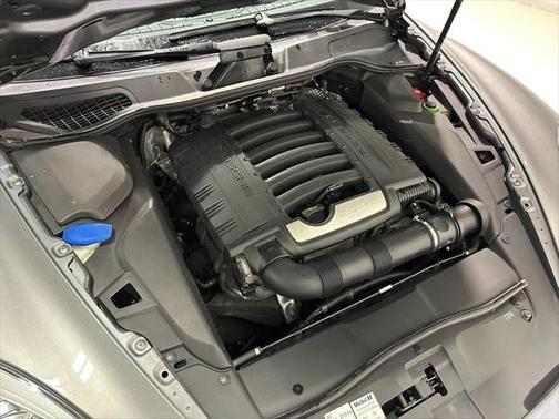 2013 Porsche Cayenne Base