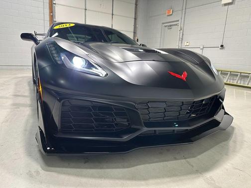 Arctic White 2014 Chevrolet Corvette Stingray Z51