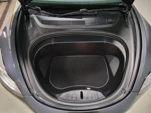2019 Tesla Model 3 Performance