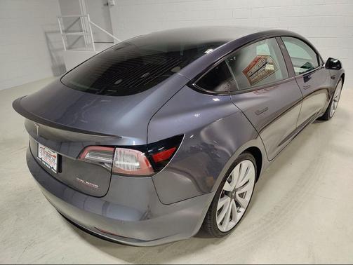 2019 Tesla Model 3 Performance