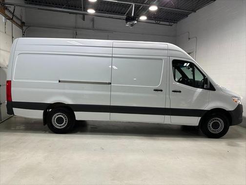 2023 Mercedes-Benz Sprinter 2500 High Roof