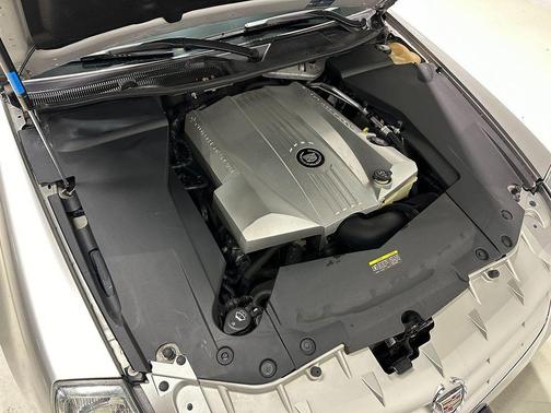 2005 Cadillac STS V8