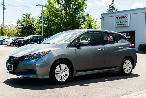 2023 Nissan Leaf S