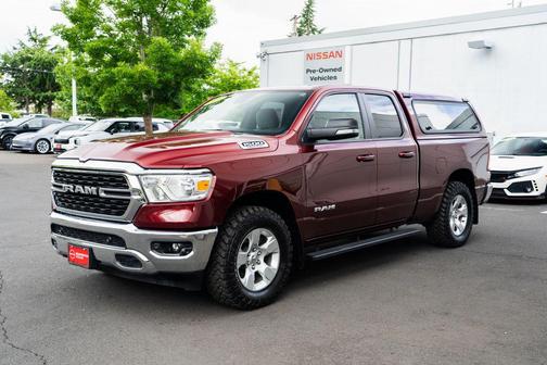 Delmonico Red Pearlcoat 2022 RAM 1500 Big Horn/Lone Star