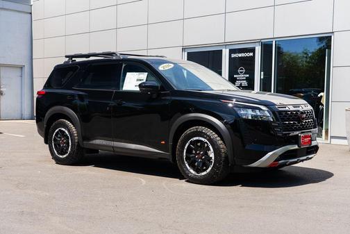 Super Black 2026 Nissan Pathfinder Rock Creek