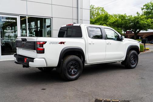 Glacier White 2026 Nissan Frontier PRO-4X
