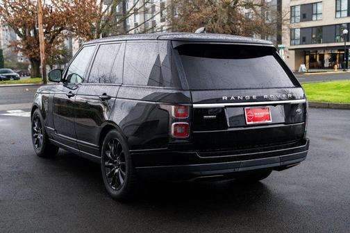 Narvik Black 2018 Land Rover Range Rover 3.0L Turbocharged Diesel HSE Td6