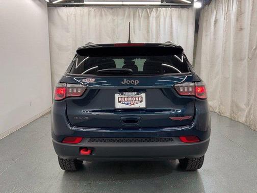 Fathom Blue Pearlcoat 2026 Jeep Compass Trailhawk