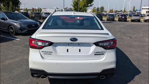 2025 Subaru Legacy Touring XT