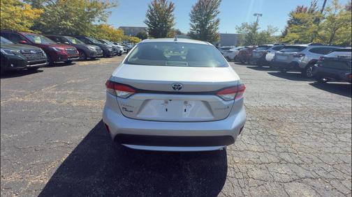 2022 Toyota Corolla Hybrid LE