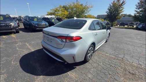 2022 Toyota Corolla Hybrid LE