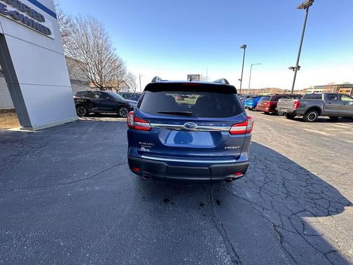 Abyss Blue Pearl 2021 Subaru Ascent Premium 7-Passenger