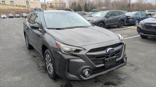 2025 Subaru Outback Premium