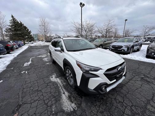 2023 Subaru Outback Touring XT