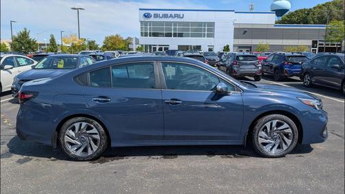 2025 Subaru Legacy Touring XT