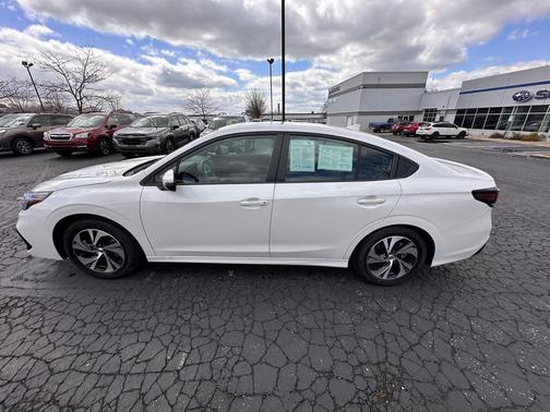 Crystal White Pearl 2025 Subaru Legacy Premium