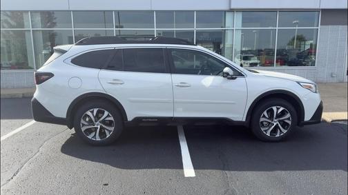 2022 Subaru Outback Limited XT