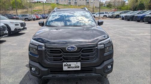 Crystal Black Silica 2026 Subaru Outback Limited XT