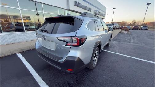 2025 Subaru Outback Premium