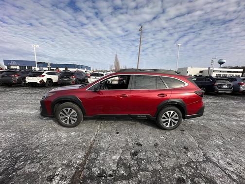 2025 Subaru Outback Premium