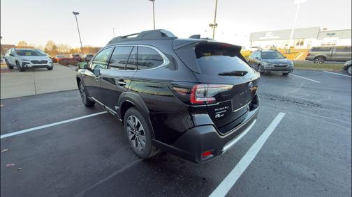 2025 Subaru Outback Touring