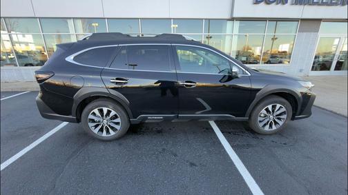 2025 Subaru Outback Touring