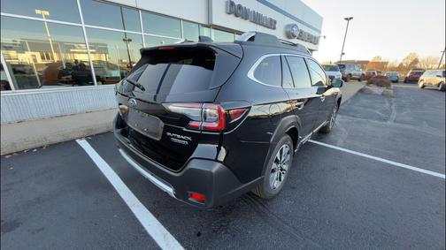 2025 Subaru Outback Touring