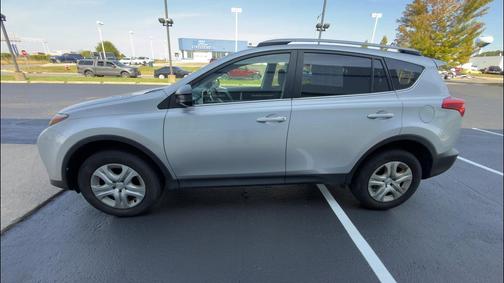 2014 Toyota RAV4 LE