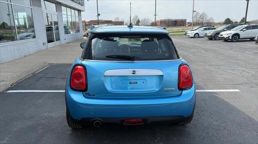2015 MINI Hardtop Cooper