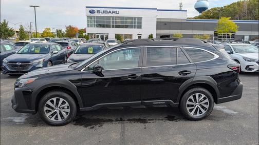 2025 Subaru Outback Premium