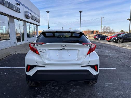 2018 Toyota C-HR XLE Premium