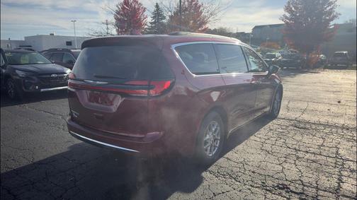 2021 Chrysler Pacifica Touring