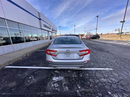 2021 Honda Accord LX 1.5T