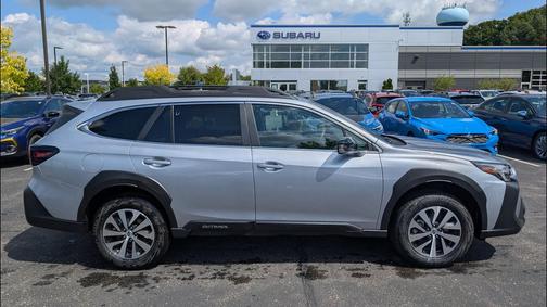 2025 Subaru Outback Premium