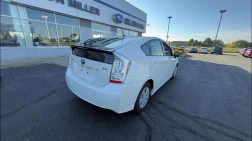 2010 Toyota Prius II