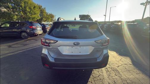 2023 Subaru Outback Base