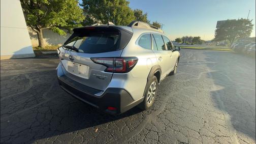 2023 Subaru Outback Base