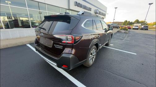 2025 Subaru Outback Touring XT