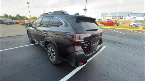 2025 Subaru Outback Touring XT